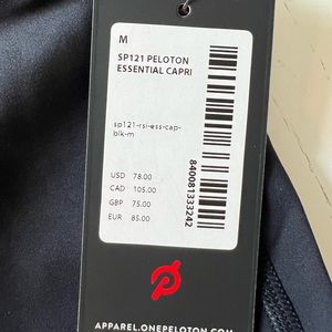 Peloton essential capri spandex